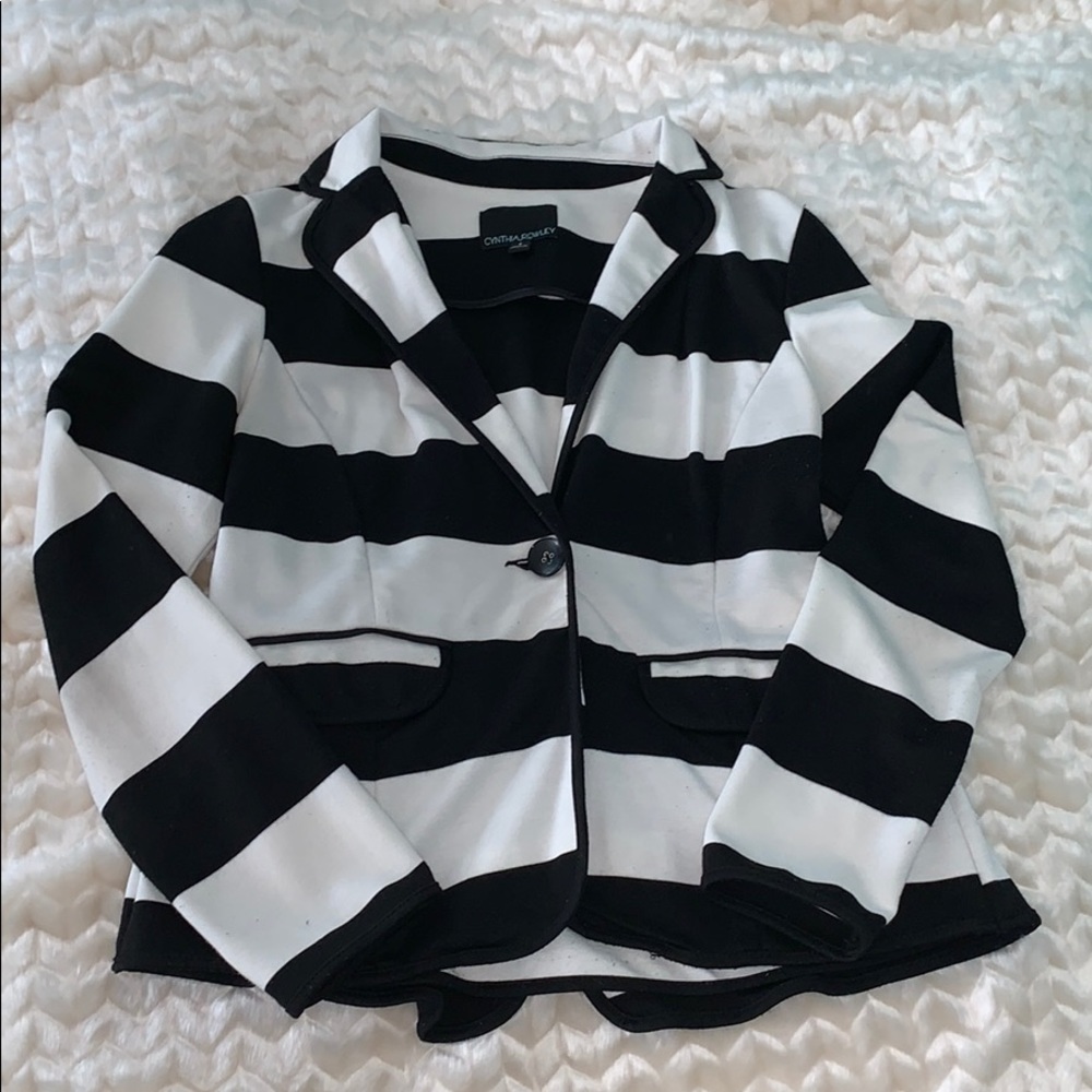 Black and white stripe blazer